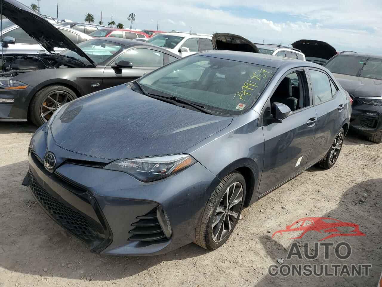 TOYOTA COROLLA 2018 - 5YFBURHE4JP827265