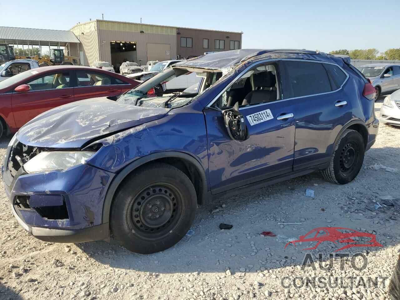 NISSAN ROGUE 2017 - KNMAT2MT1HP566974