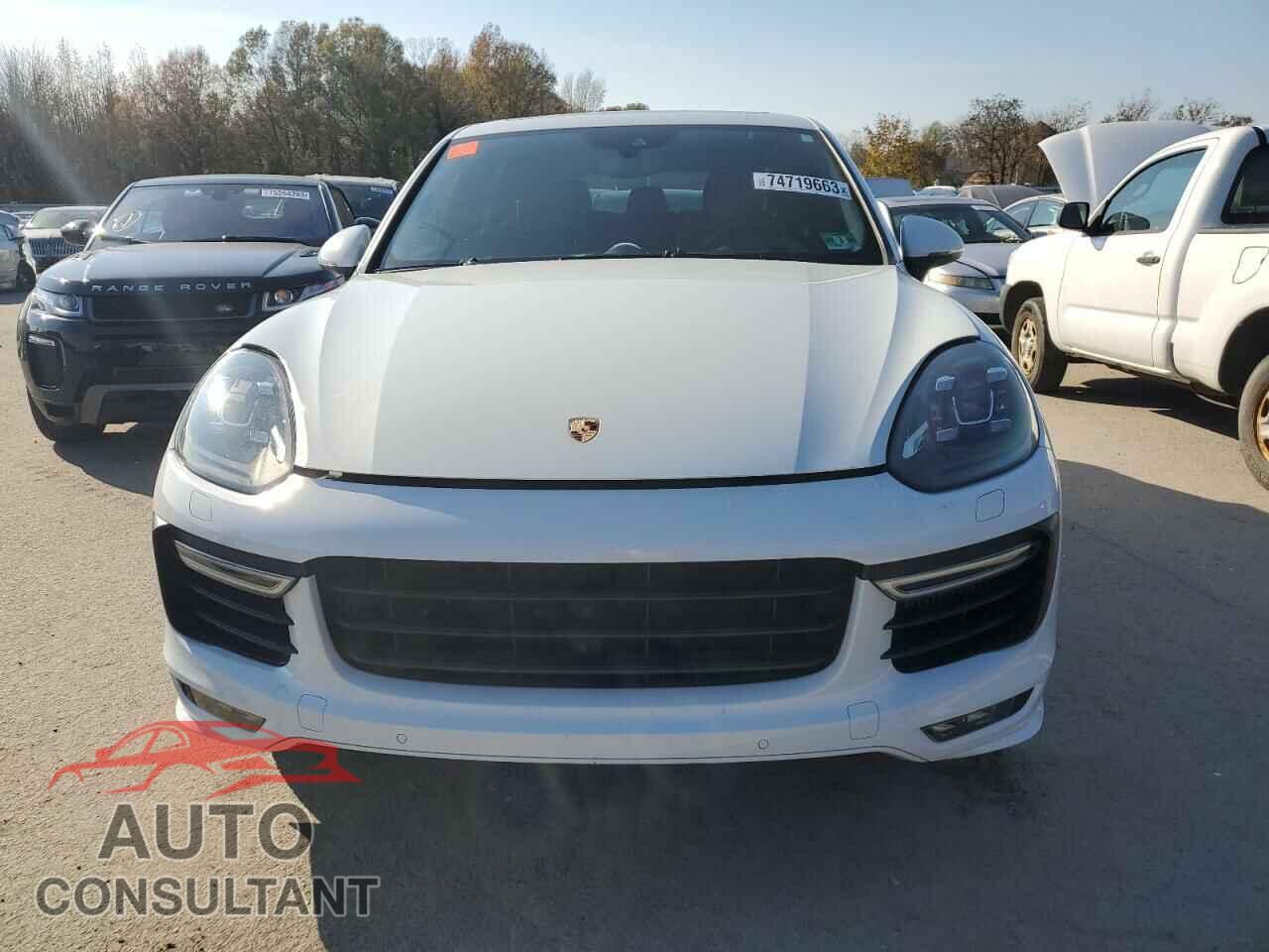 PORSCHE CAYENNE 2017 - WP1AD2A26HLA80384