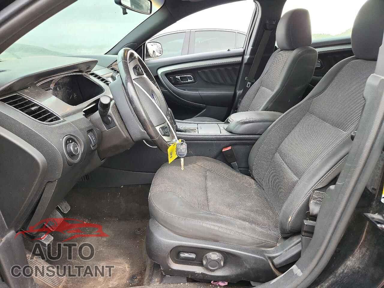 FORD TAURUS 2015 - 1FAHP2E85FG182972