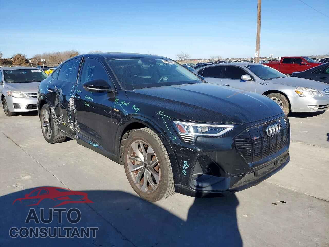 AUDI E-TRON 2021 - WA11AAGE8MB007436