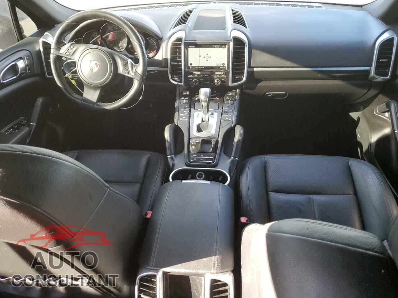 PORSCHE CAYENNE 2012 - WP1AA2A25CLA01059