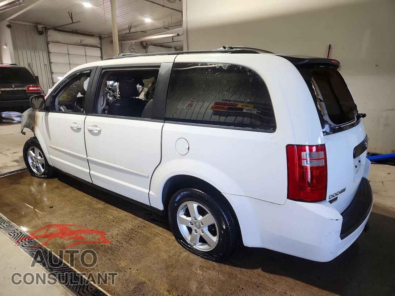 DODGE CARAVAN 2010 - 2D4RN4DE2AR223513
