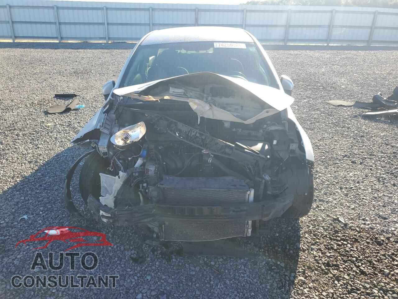 KIA RIO 2016 - KNADM4A35G6588276