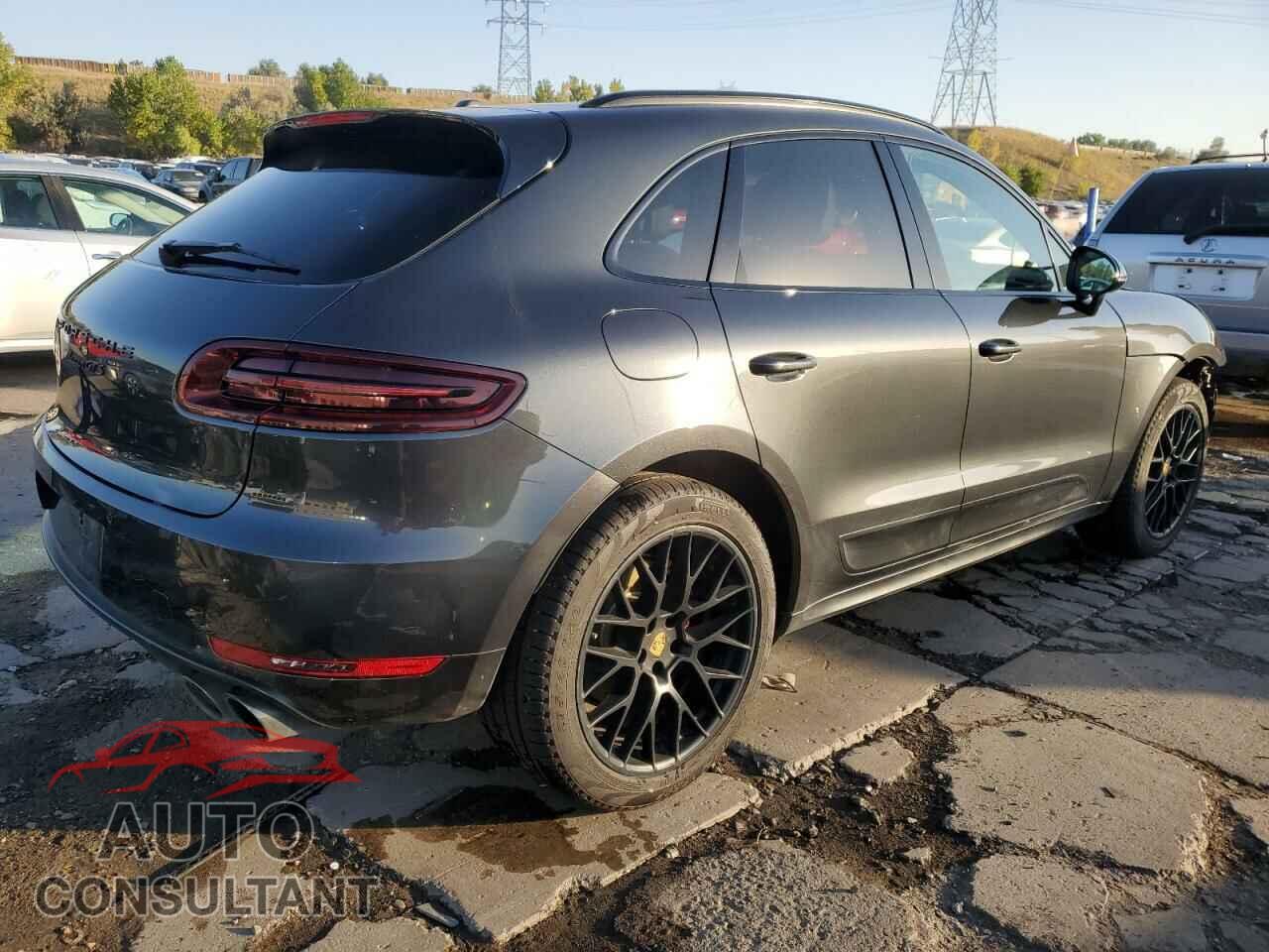 PORSCHE MACAN 2017 - WP1AG2A56HLB56753
