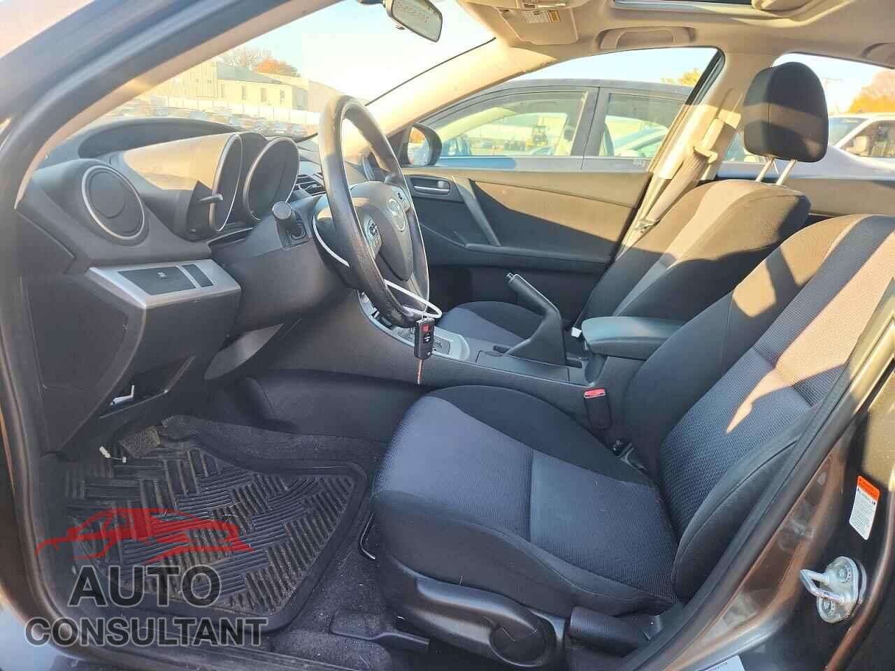MAZDA 3 2010 - JM1BL1SG8A1234110