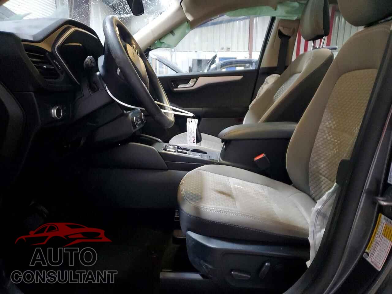 FORD ESCAPE 2020 - 1FMCU9G64LUA72456