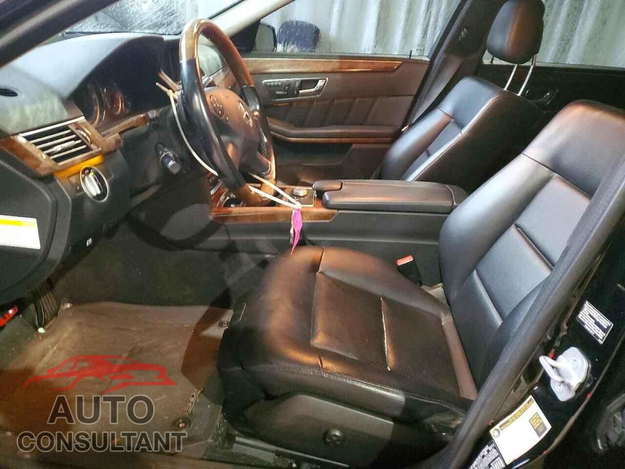 MERCEDES-BENZ E-CLASS 2011 - WDDHF2EB5BA500827