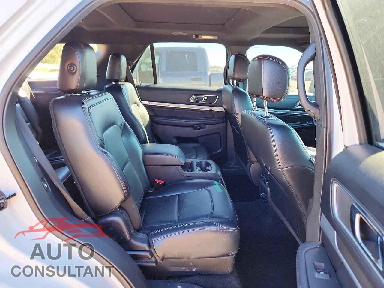 FORD EXPLORER 2017 - 1FM5K8GT0HGA55559