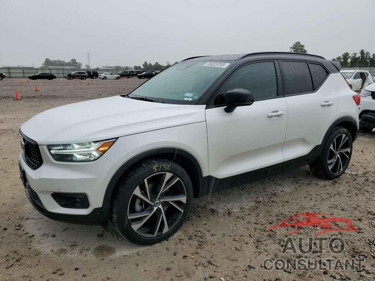 VOLVO XC40 2020 - YV4AC2HM4L2318210