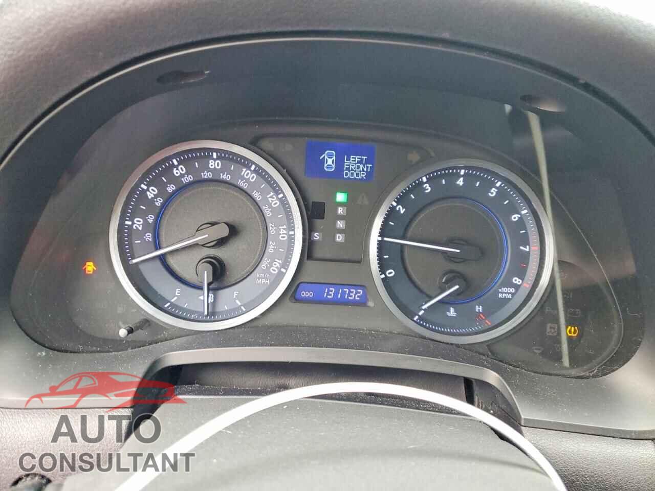 LEXUS IS 2011 - JTHBF5C27B5144327