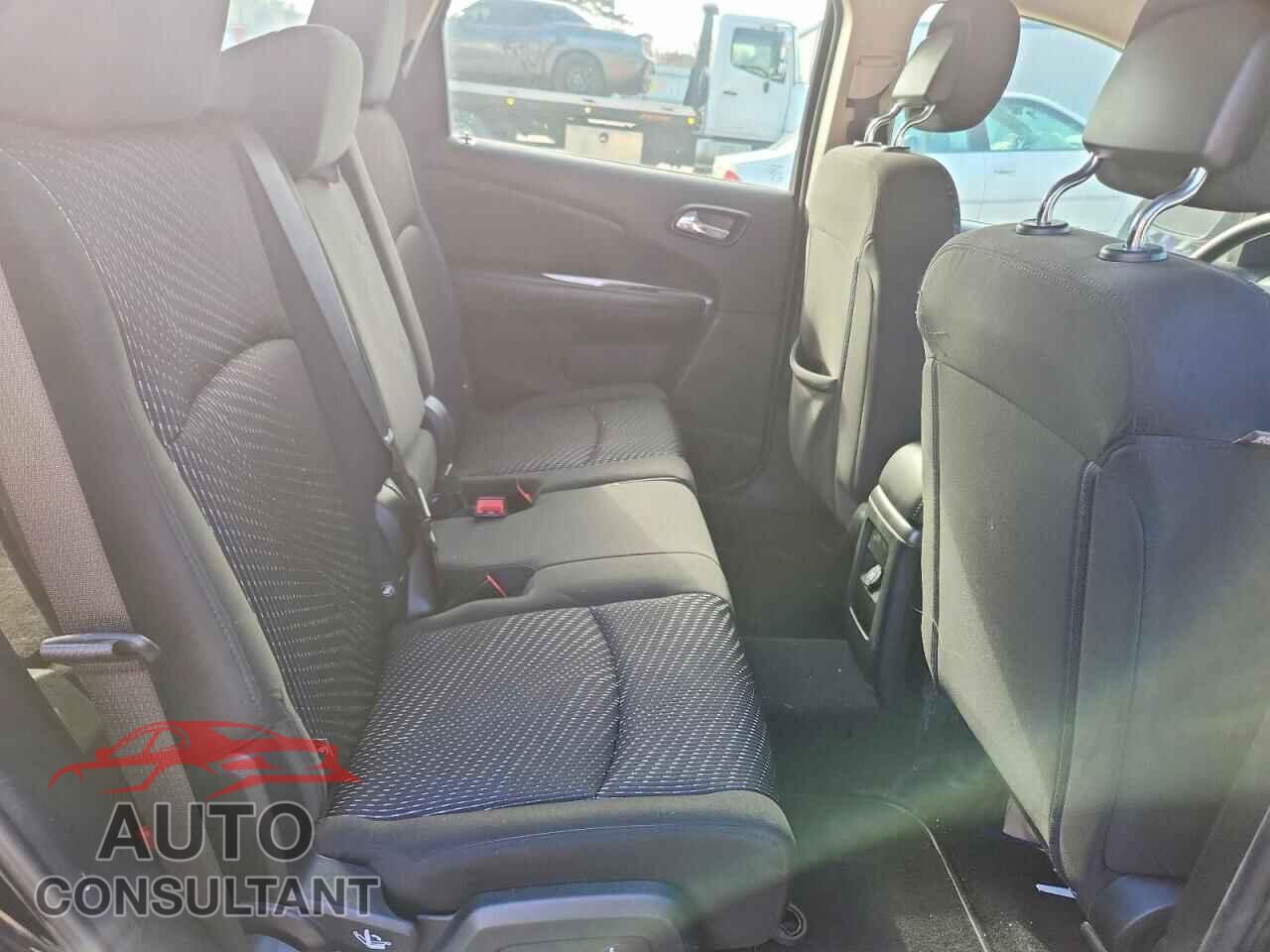 DODGE JOURNEY 2015 - 3C4PDCAB9FT535781