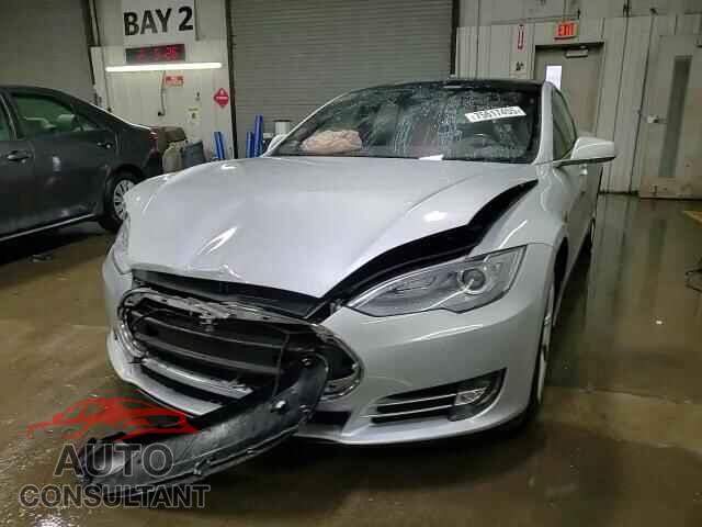 TESLA MODEL S 2015 - 5YJSA1E41FF114798