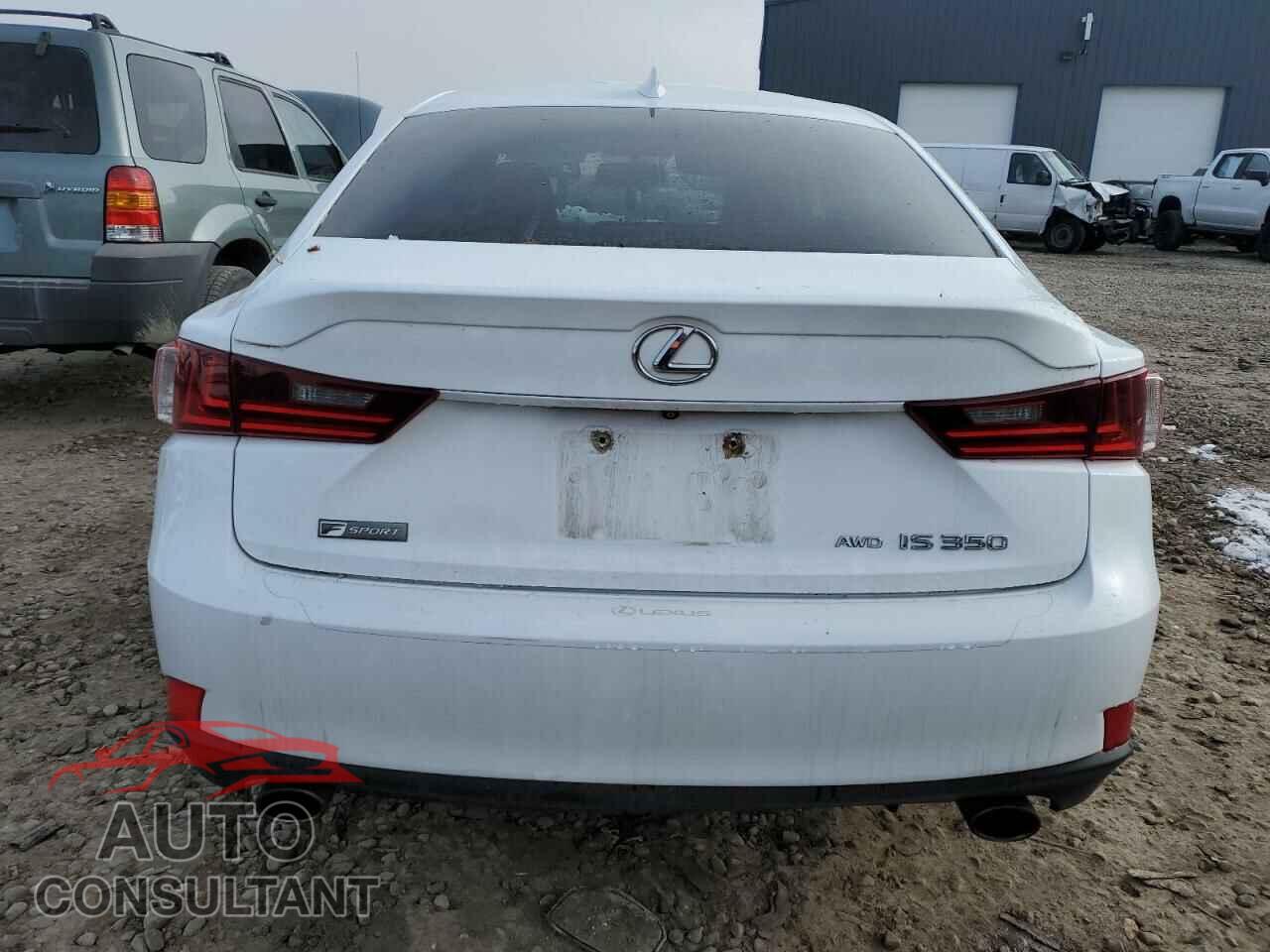 LEXUS IS 2015 - JTHCE1D28F5008115