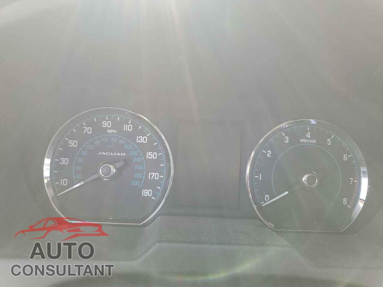 JAGUAR XF 2015 - SAJWA0FS1FPU87579