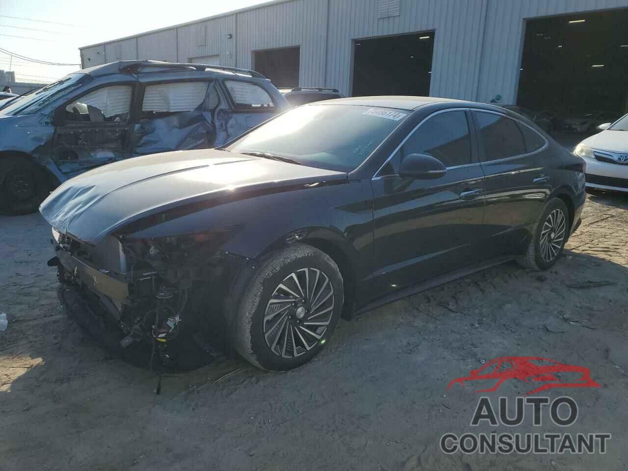 HYUNDAI SONATA 2023 - KMHL34JJ2PA070909