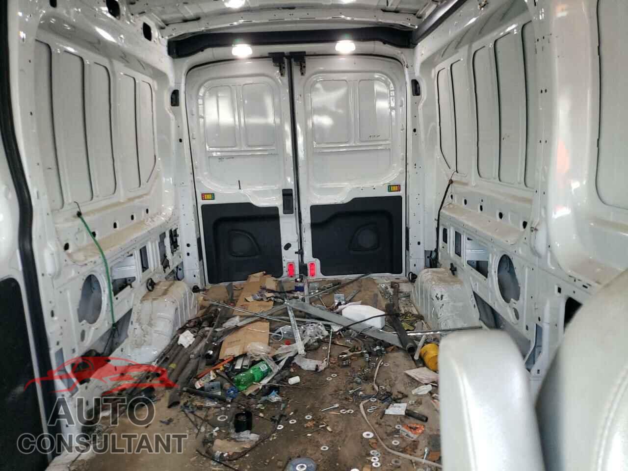 FORD TRANSIT 2019 - 1FTYE2CM0KKB15526