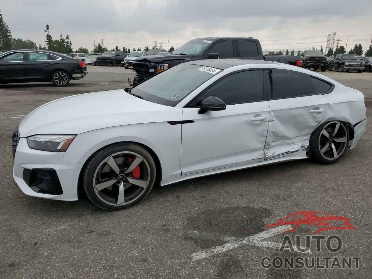 AUDI A5 2022 - WAUFACF50NA016404