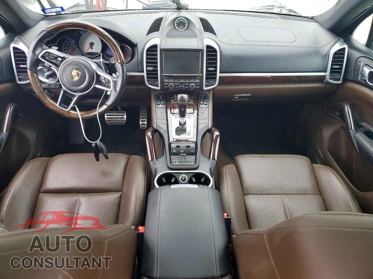 PORSCHE CAYENNE 2016 - WP1AB2A21GLA93791