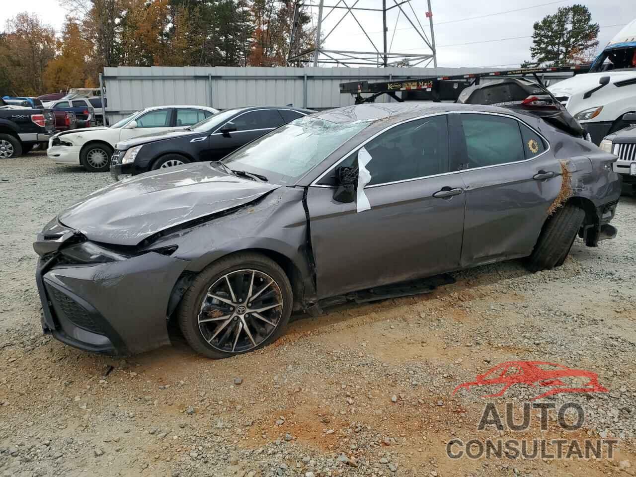 TOYOTA CAMRY 2021 - 4T1G11AK0MU485512