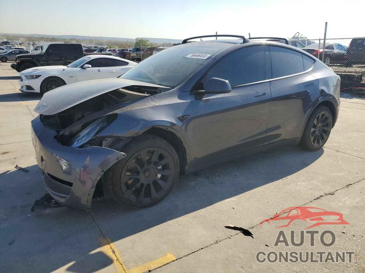 TESLA MODEL Y 2023 - 7SAYGDEE8PA040803