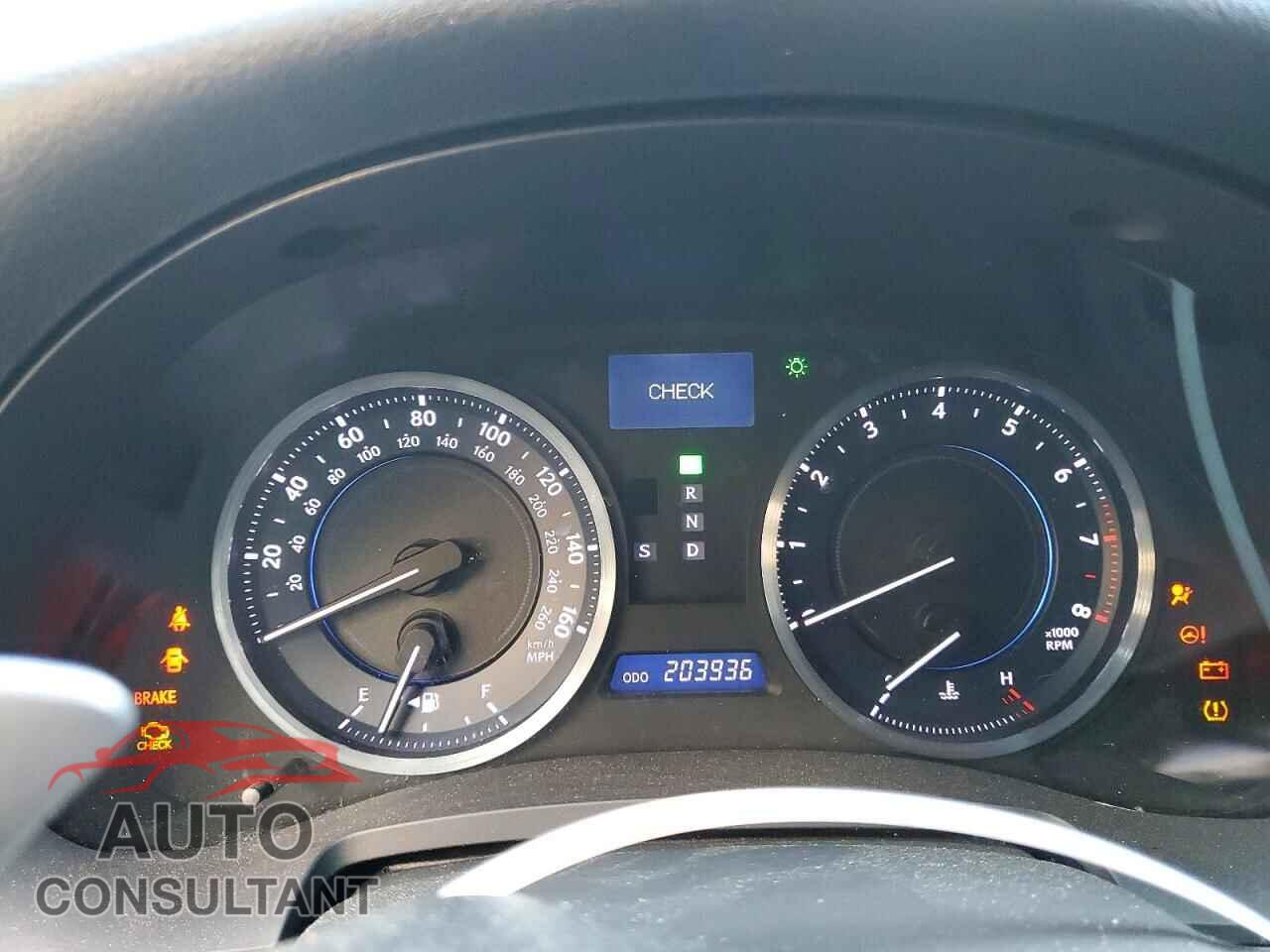 LEXUS IS 2012 - JTHCF5C26C5056522