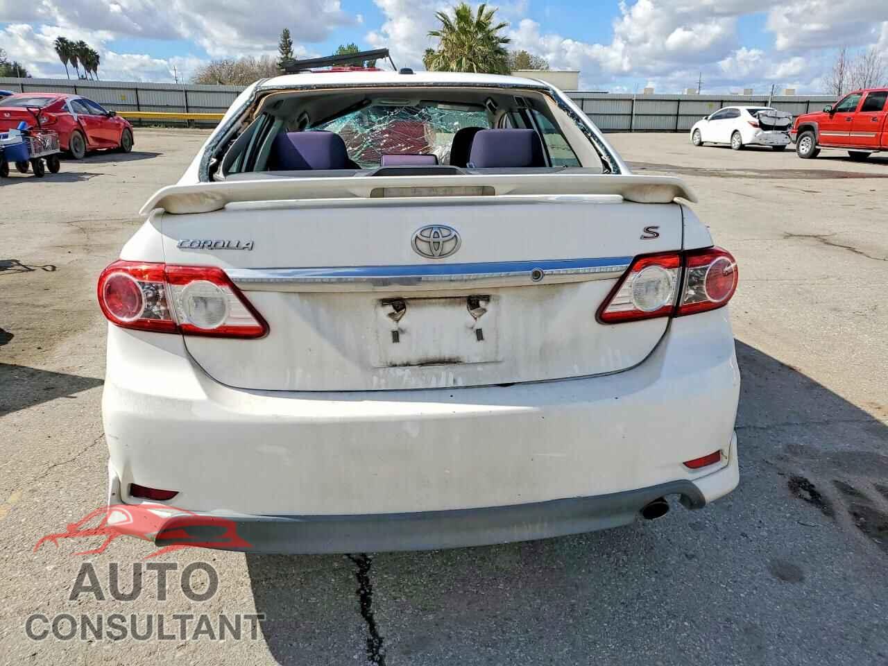 TOYOTA COROLLA 2011 - 2T1BU4EE0BC709657
