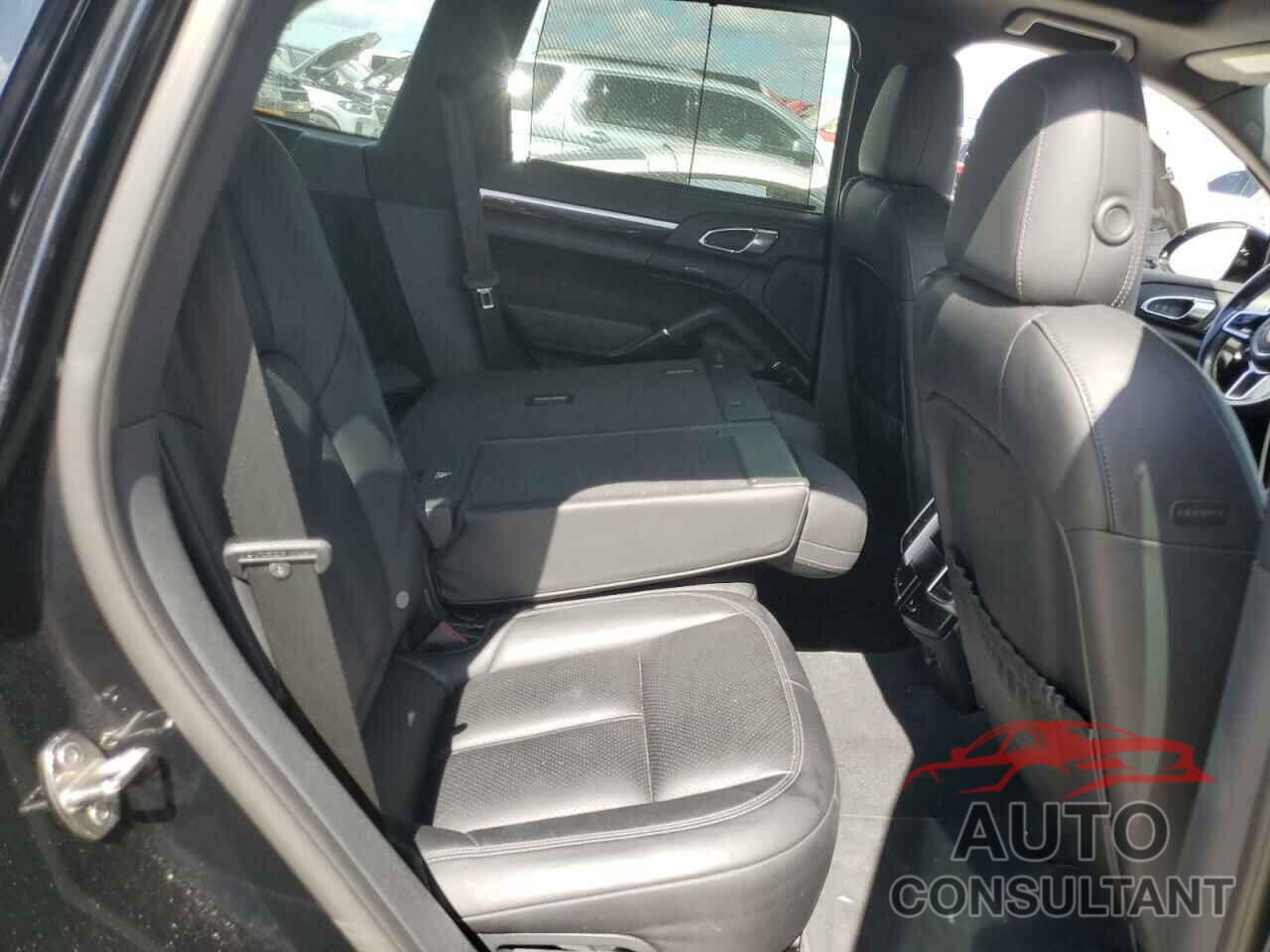 PORSCHE CAYENNE 2016 - WP1AE2A24GLA17764