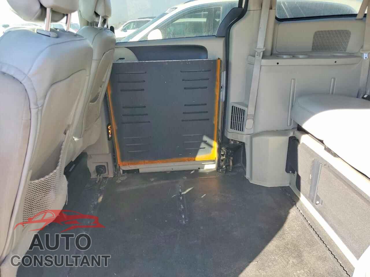 DODGE CARAVAN 2012 - 2C4RDGBG3CR180681