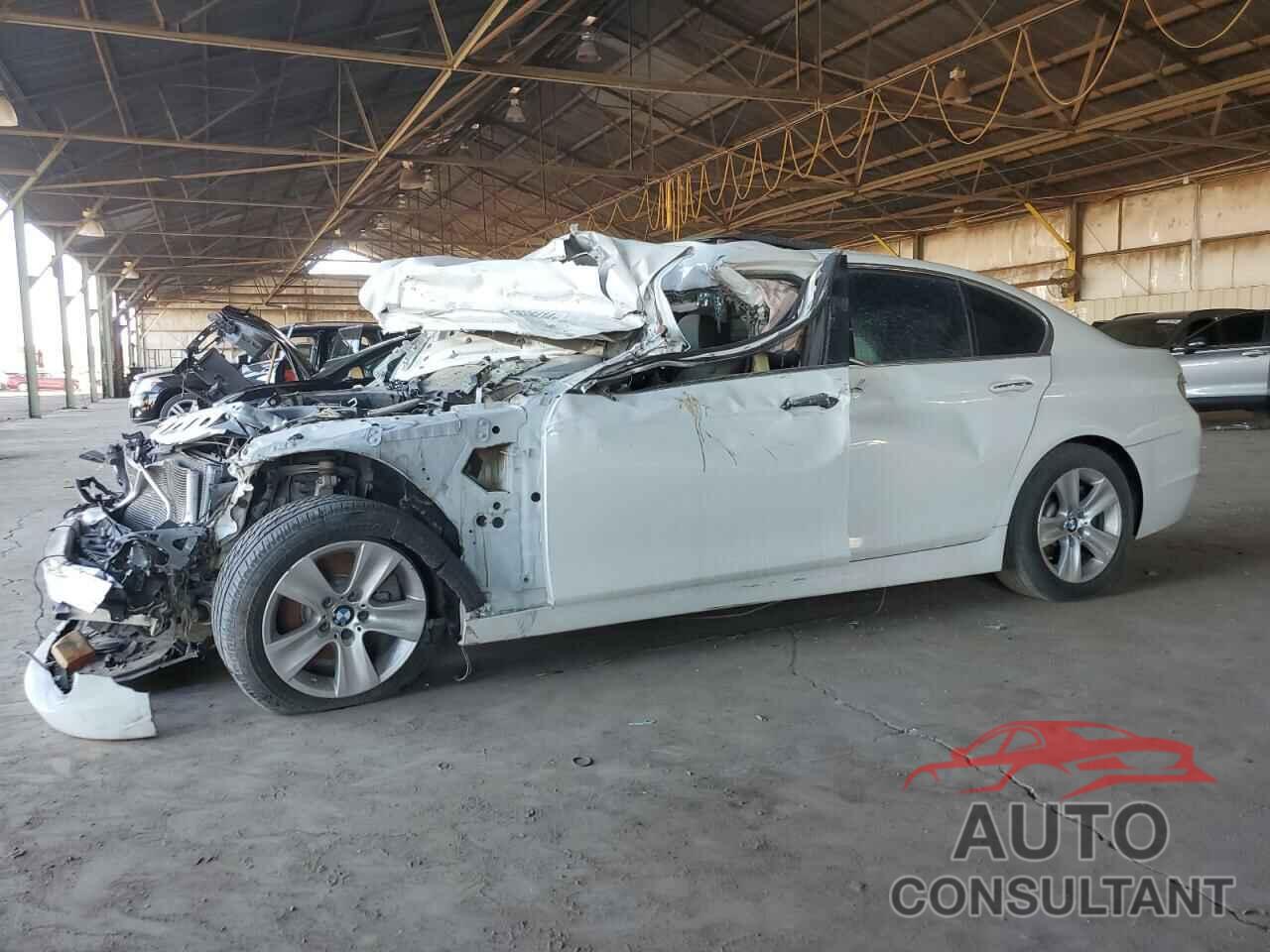 BMW 5 SERIES 2013 - WBAXG5C54DD233518