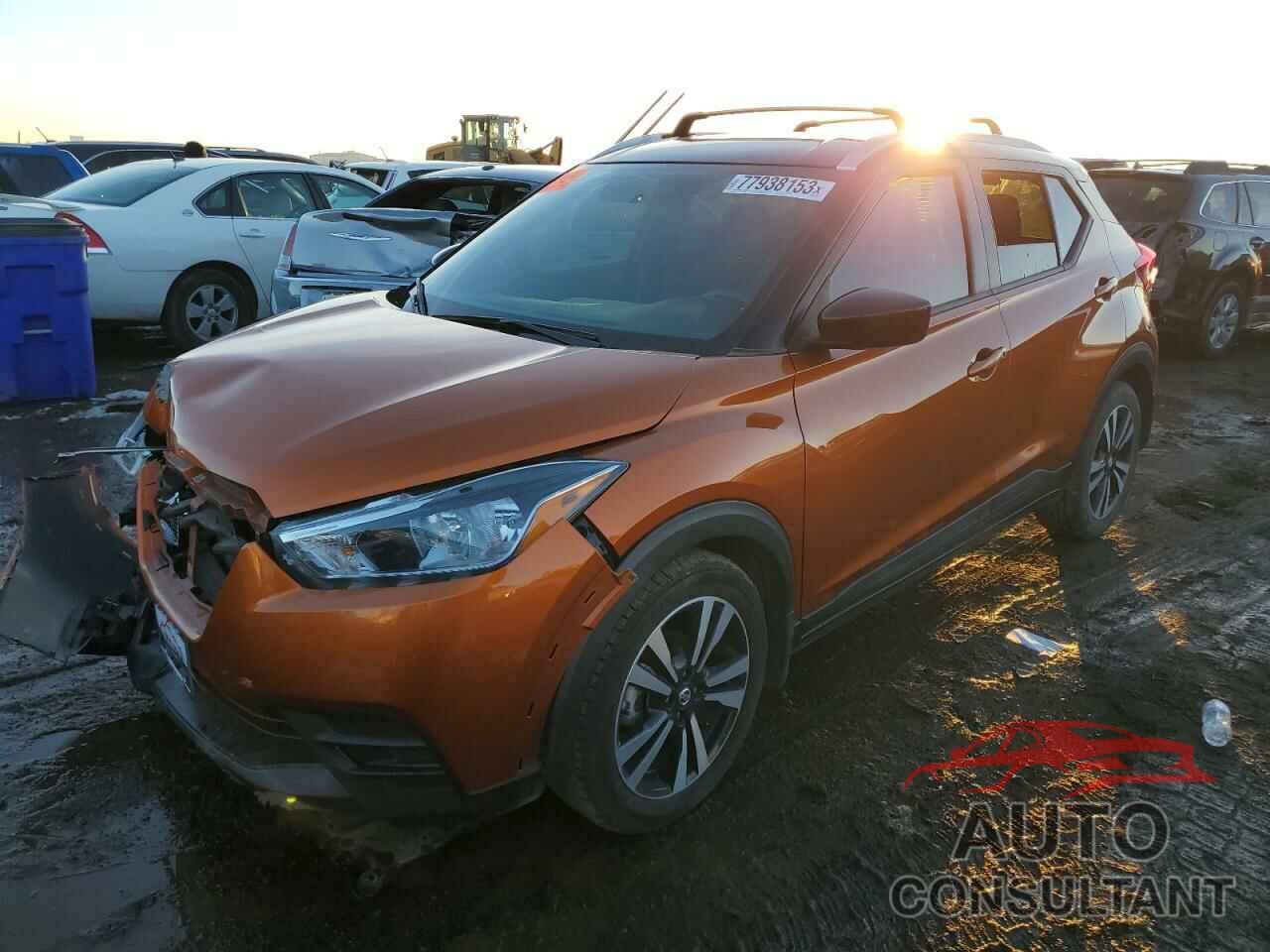 NISSAN KICKS 2018 - 3N1CP5CU4JL512405