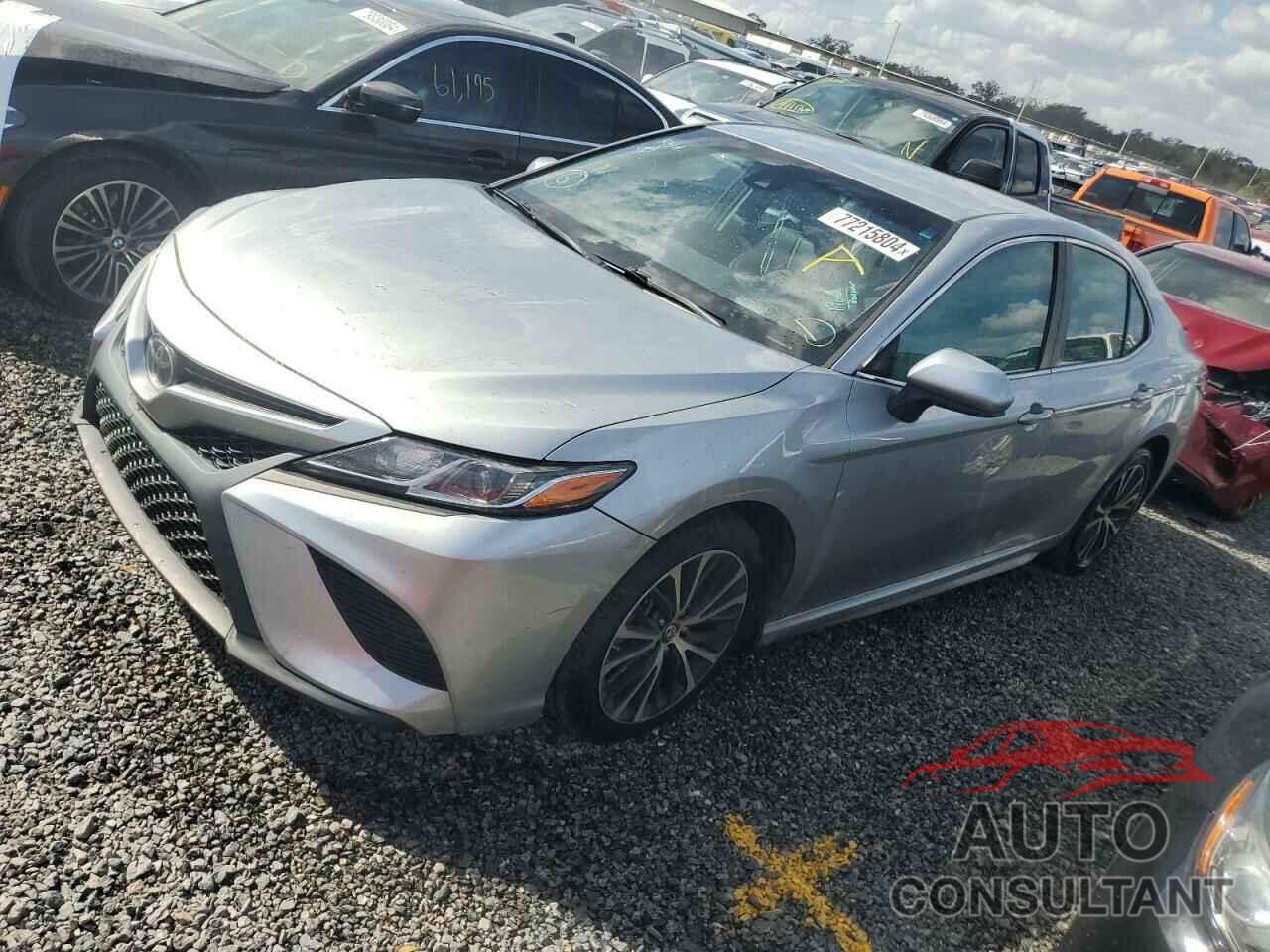 TOYOTA CAMRY 2018 - 4T1B11HK7JU567393