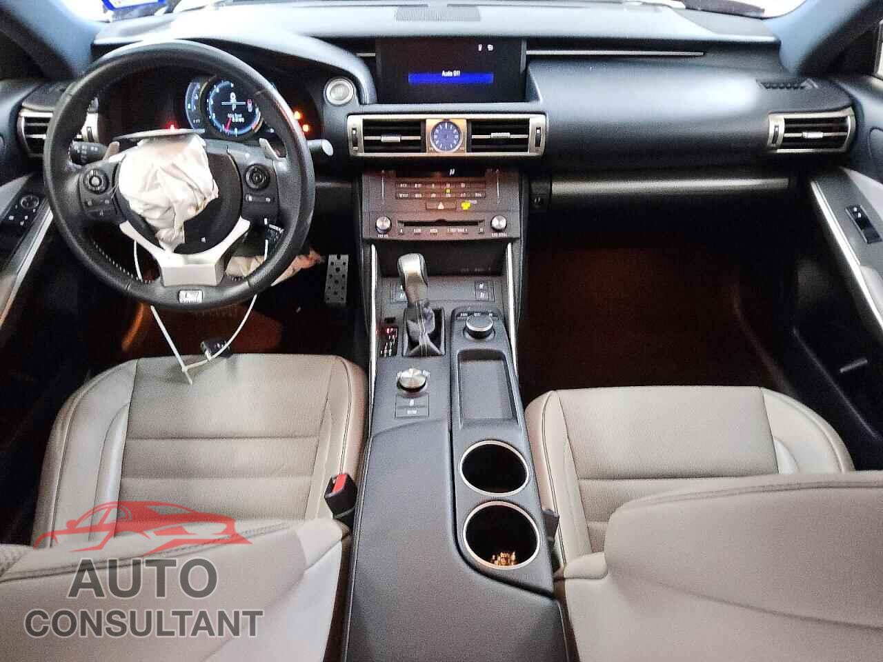 LEXUS IS 2015 - JTHBF1D20F5064672