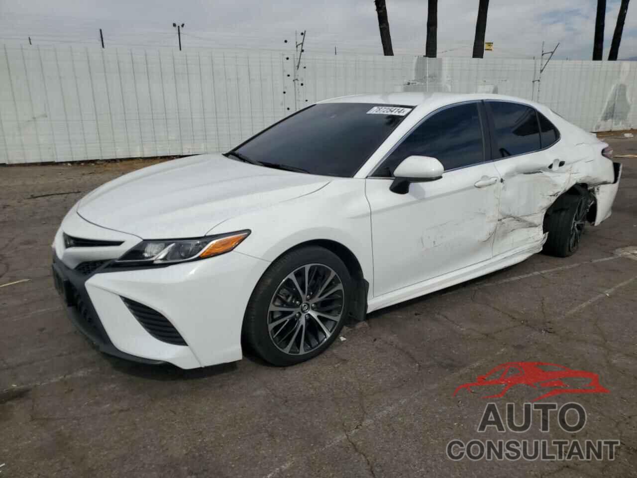TOYOTA CAMRY 2020 - 4T1G11AK2LU943288