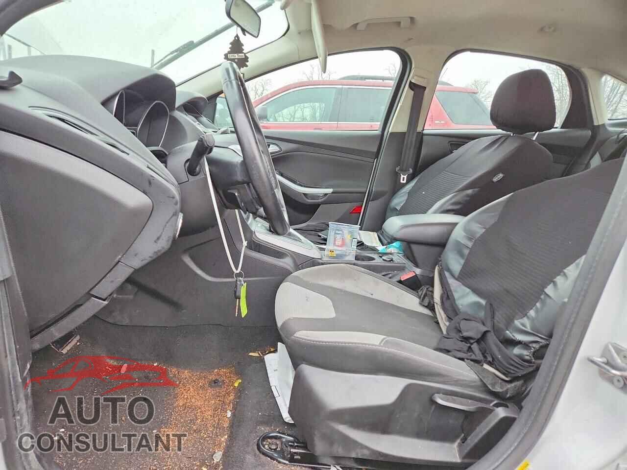 FORD FOCUS 2012 - 1FAHP3F29CL419448