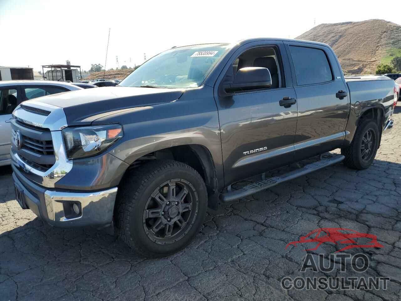 TOYOTA TUNDRA 2015 - 5TFEM5F11FX094171