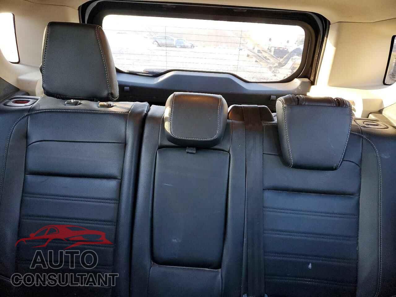 FORD ECOSPORT 2021 - MAJ6S3KL4MC398191