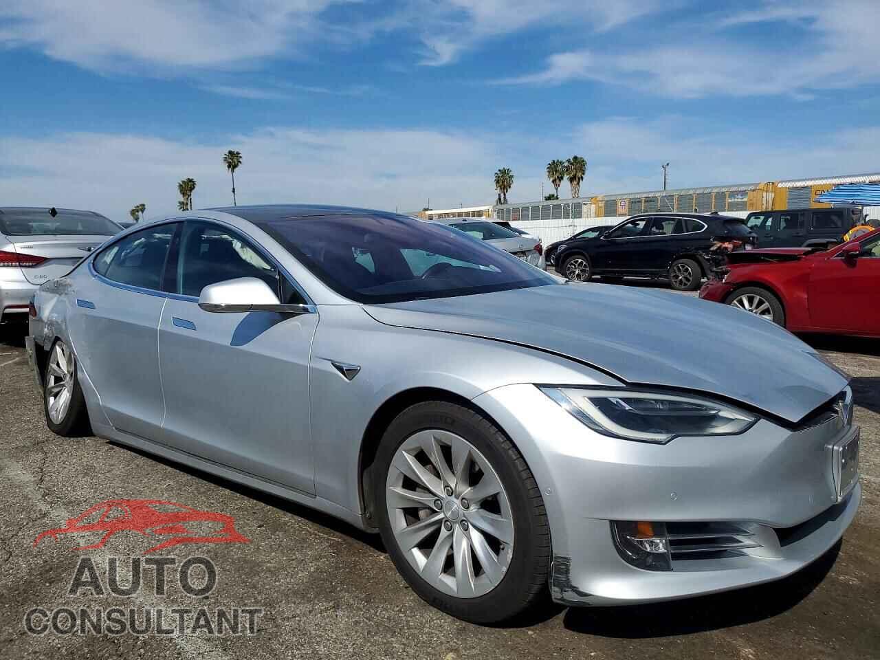 TESLA MODEL S 2017 - 5YJSA1E20HF202632