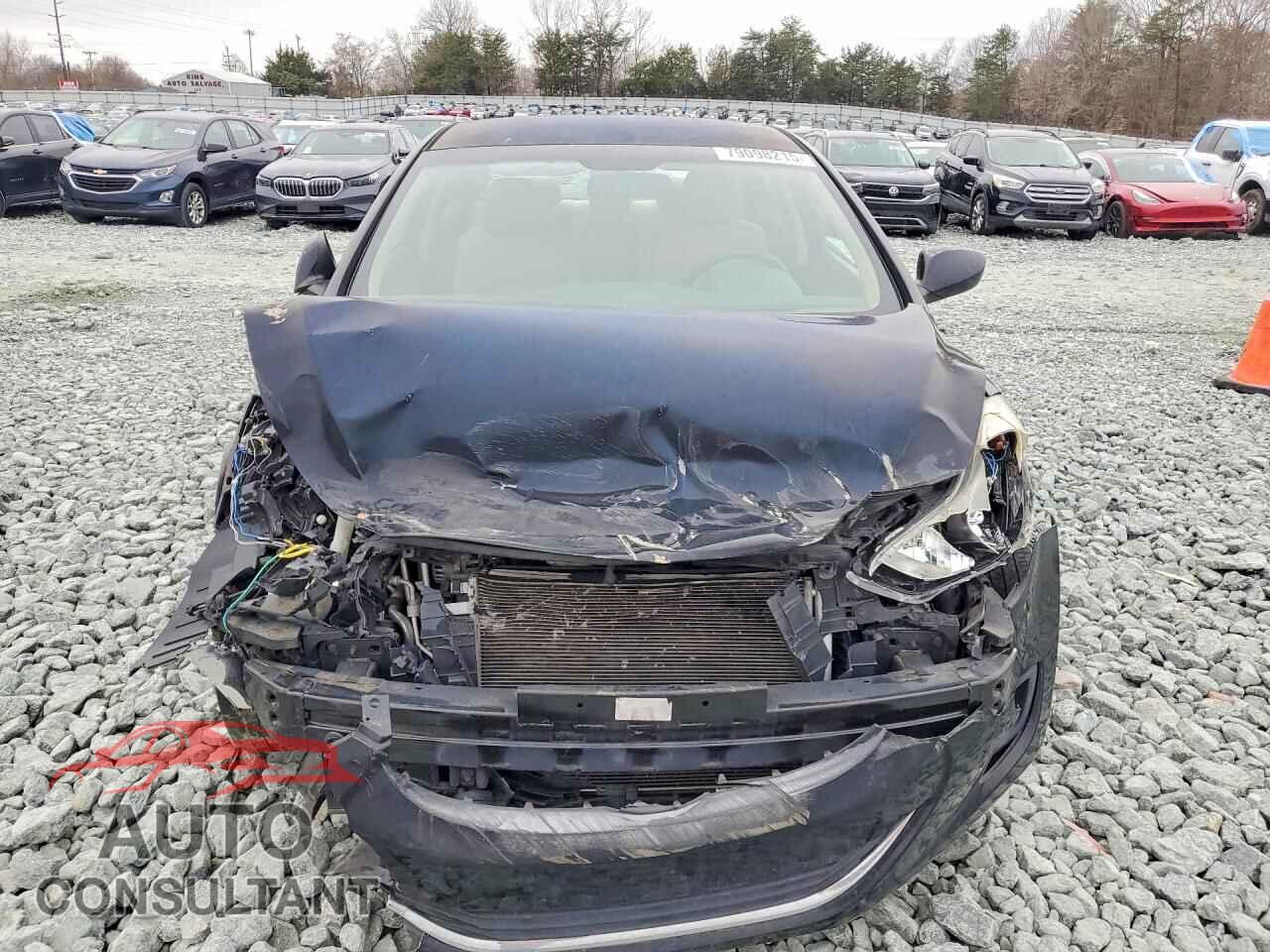 HYUNDAI ELANTRA 2013 - KMHDH4AE0DU498917