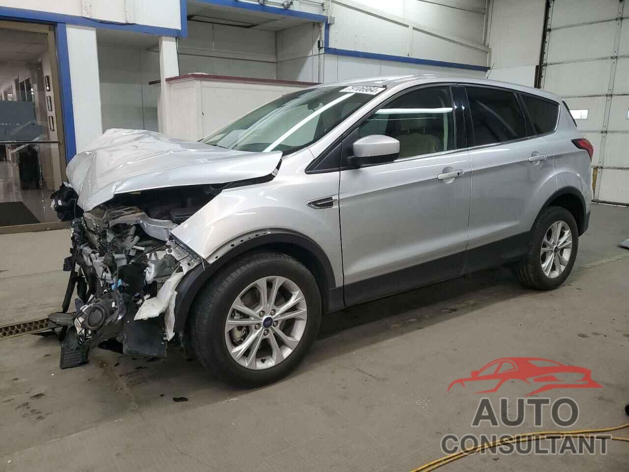 FORD ESCAPE 2019 - 1FMCU9GD1KUB63505