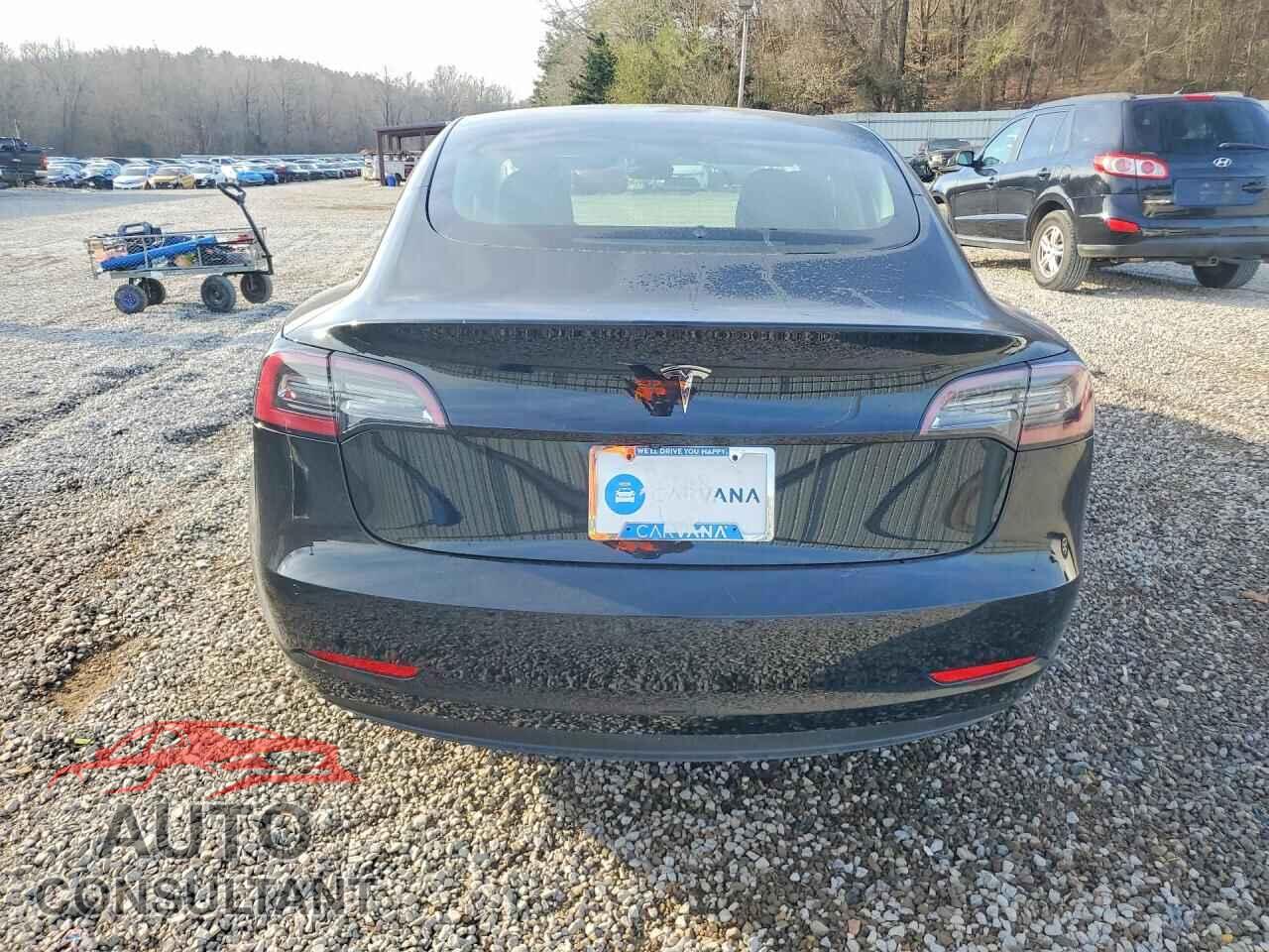 TESLA MODEL 3 2021 - 5YJ3E1EA2MF051318