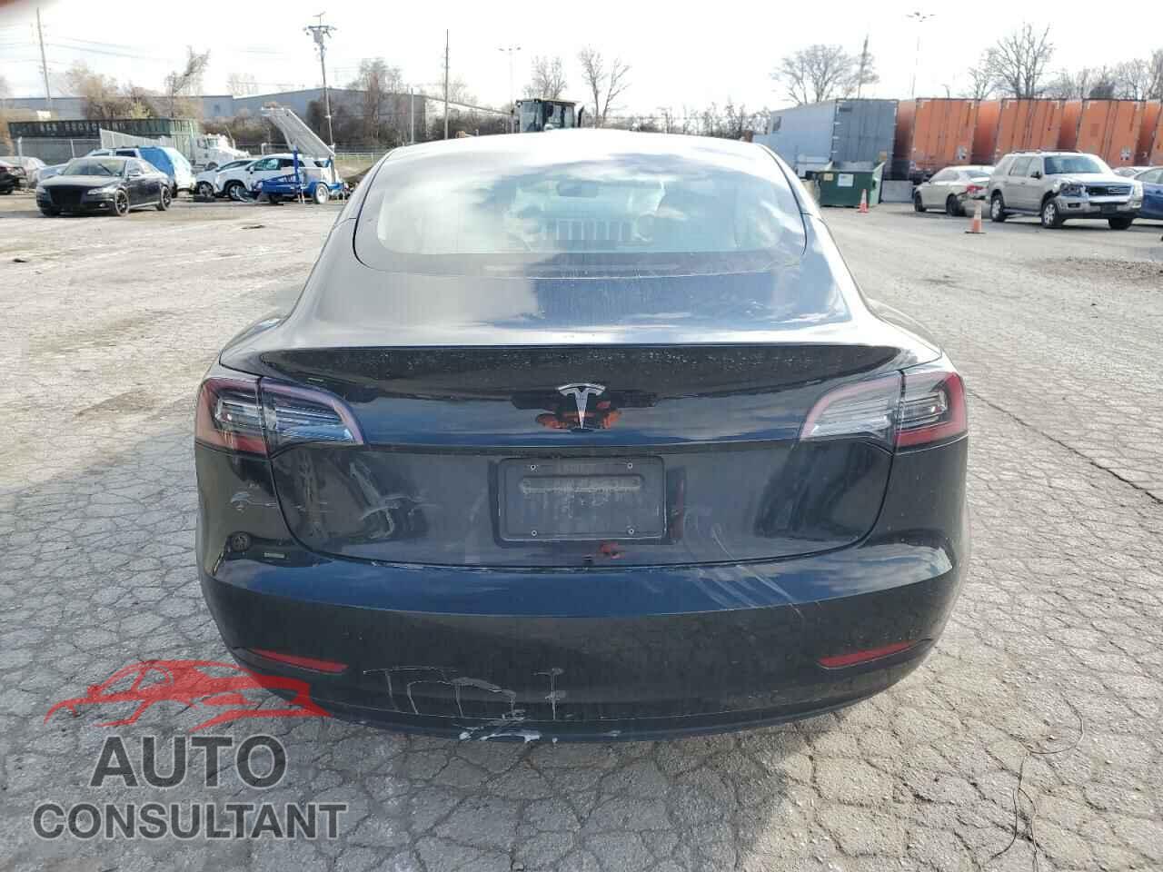 TESLA MODEL 3 2021 - 5YJ3E1EA8MF921895
