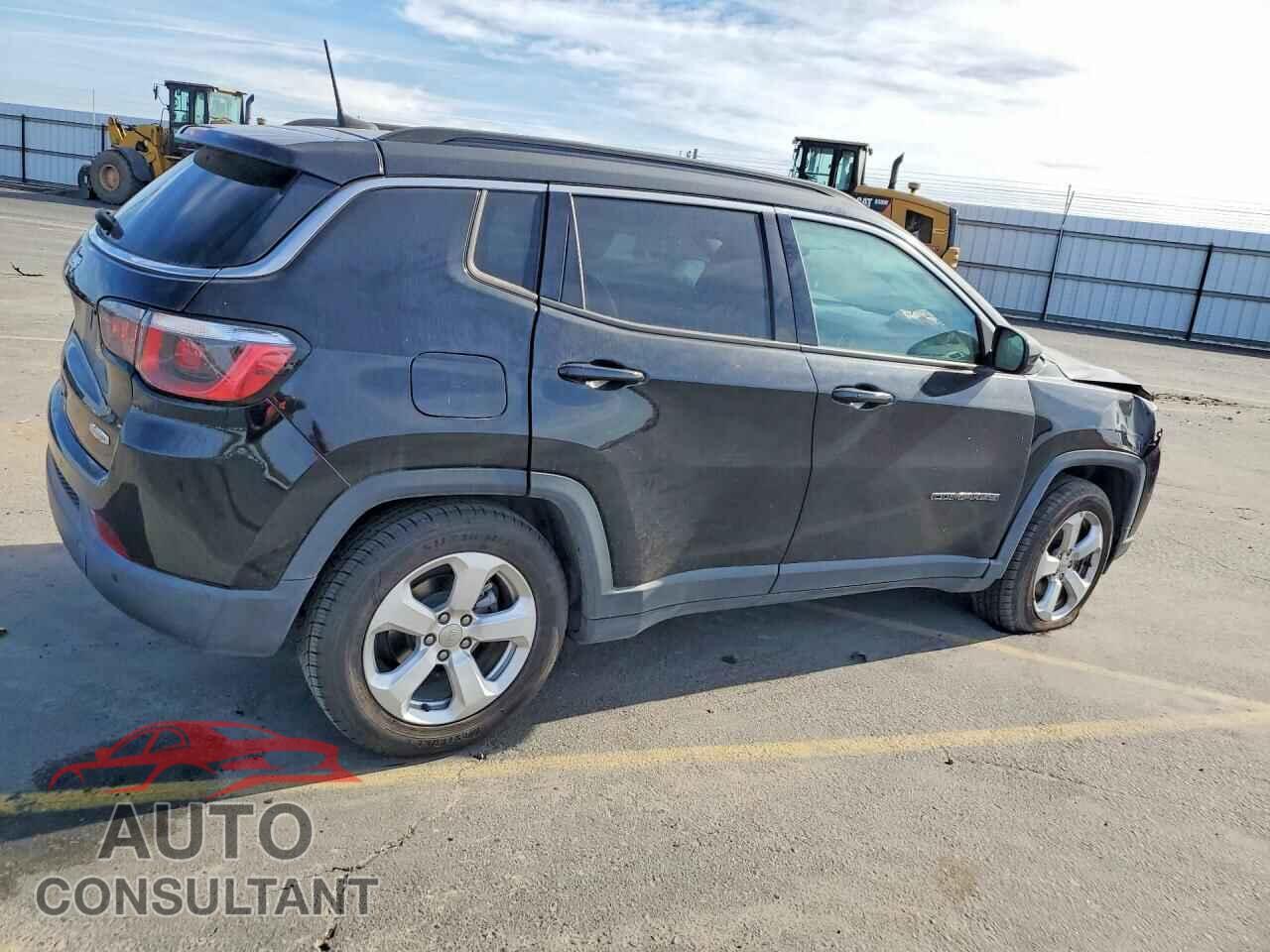 JEEP COMPASS 2018 - 3C4NJCBB4JT124814