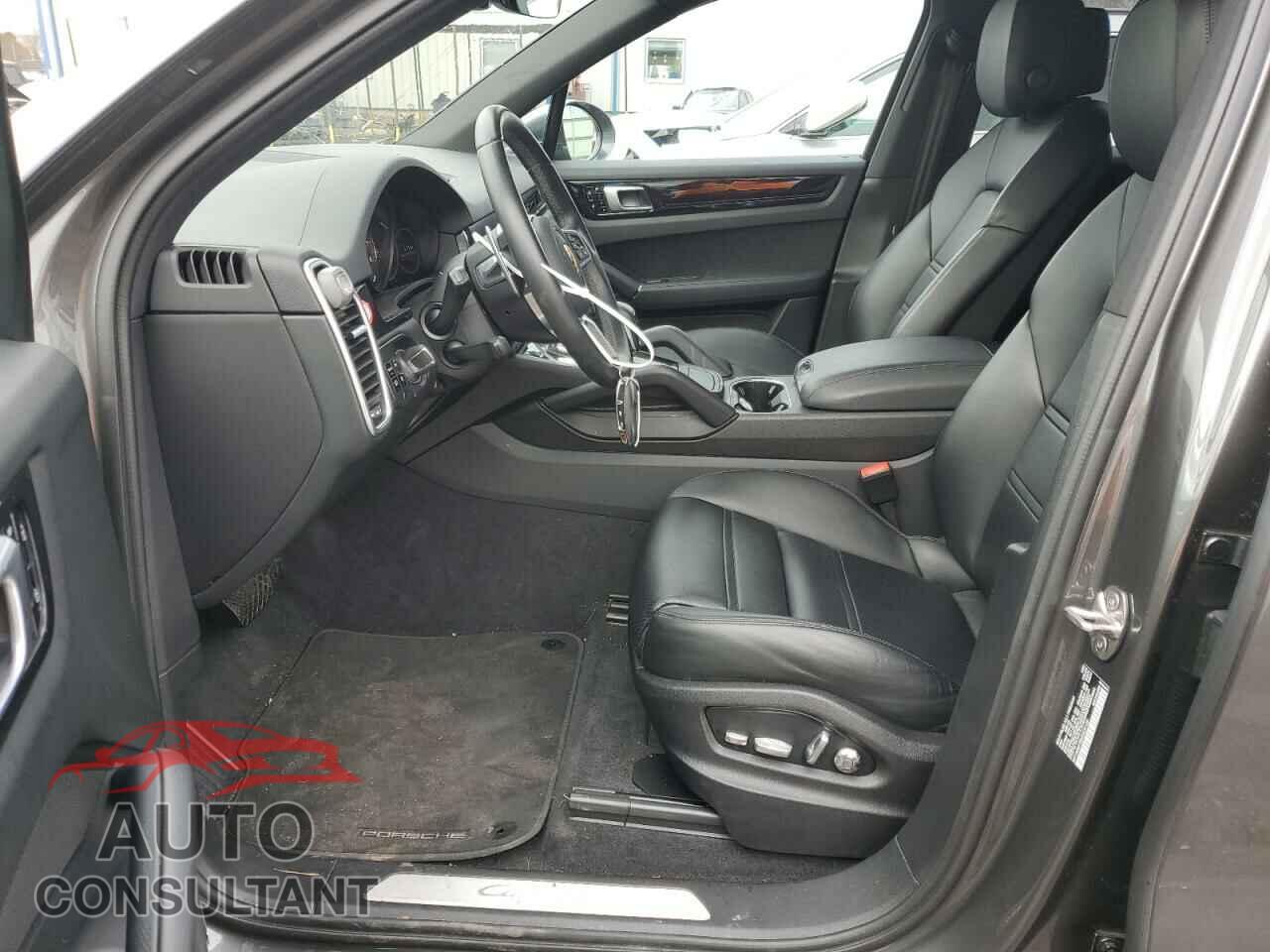 PORSCHE CAYENNE 2021 - WP1AE2AY8MDA24128