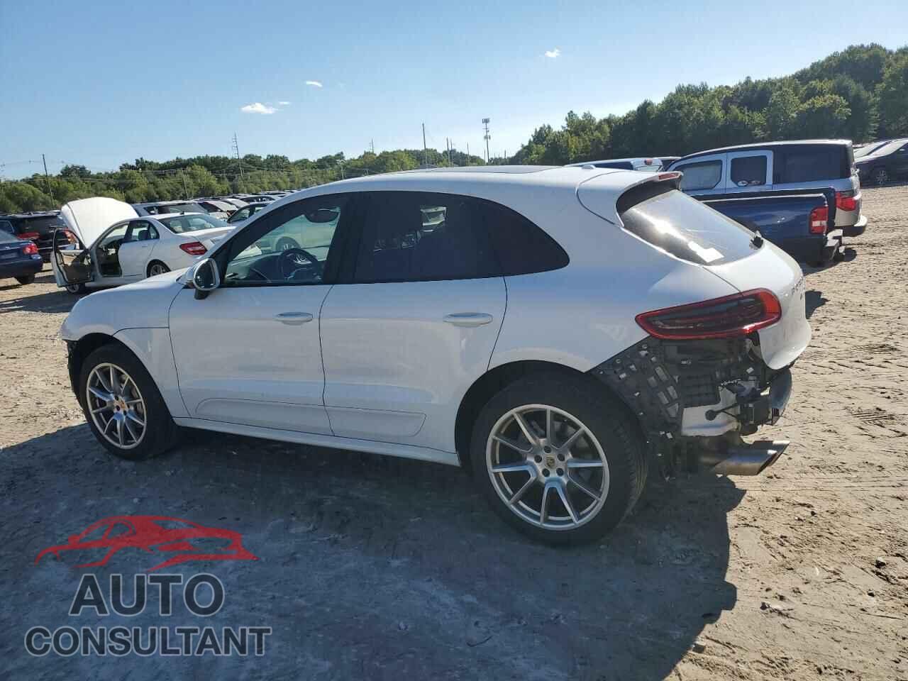 PORSCHE MACAN 2017 - WP1AB2A54HLB21157