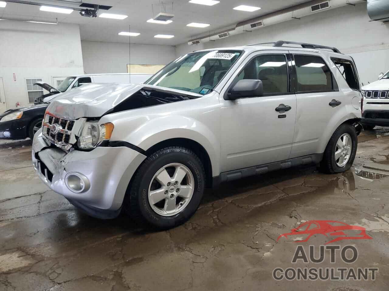 FORD ESCAPE 2011 - 1FMCU0D71BKA91968