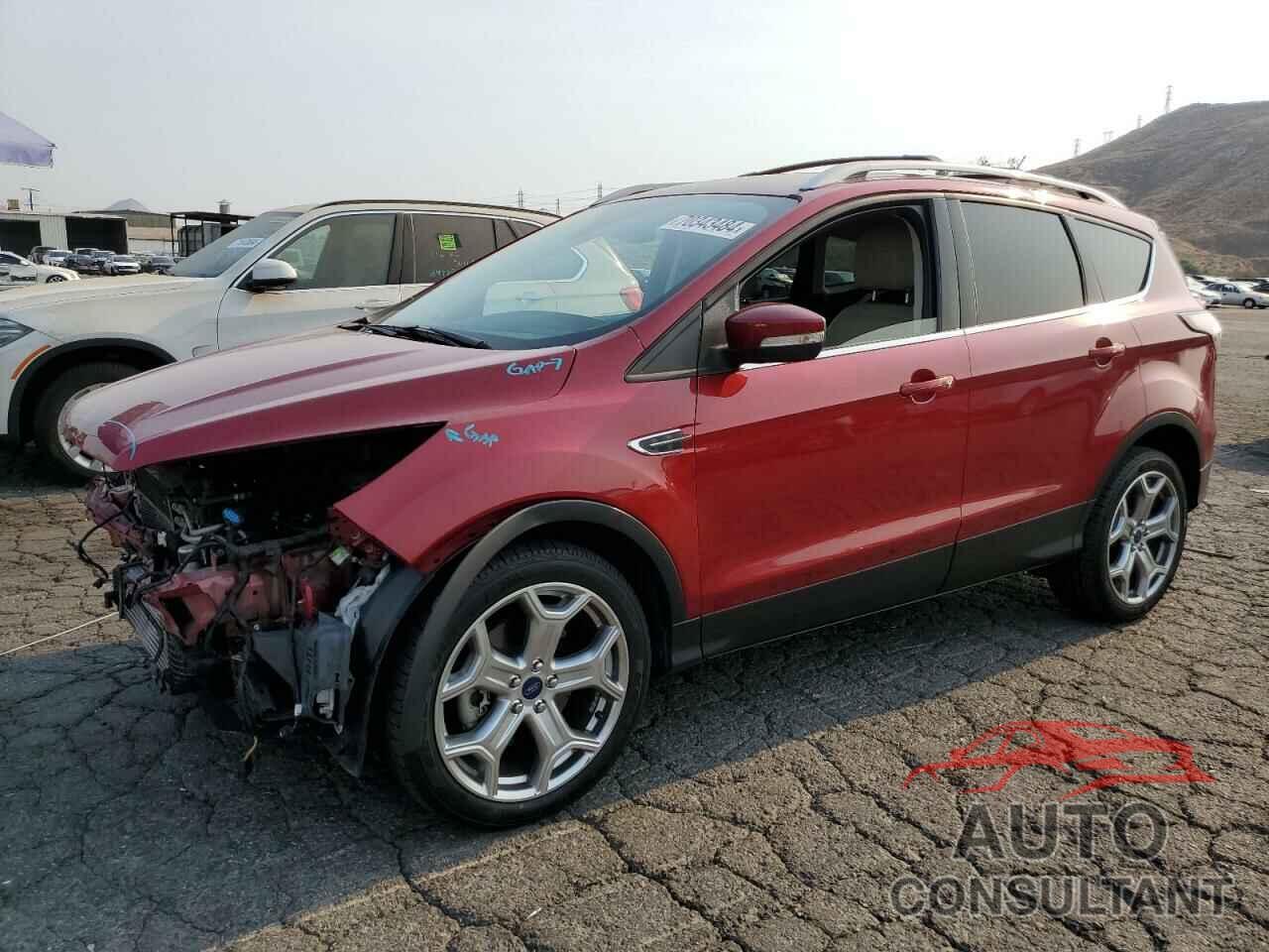 FORD ESCAPE 2017 - 1FMCU0J95HUA61746