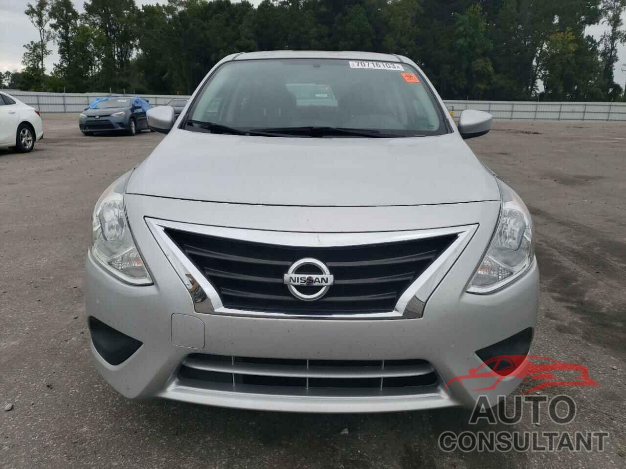 NISSAN VERSA 2019 - 3N1CN7AP1KL838095