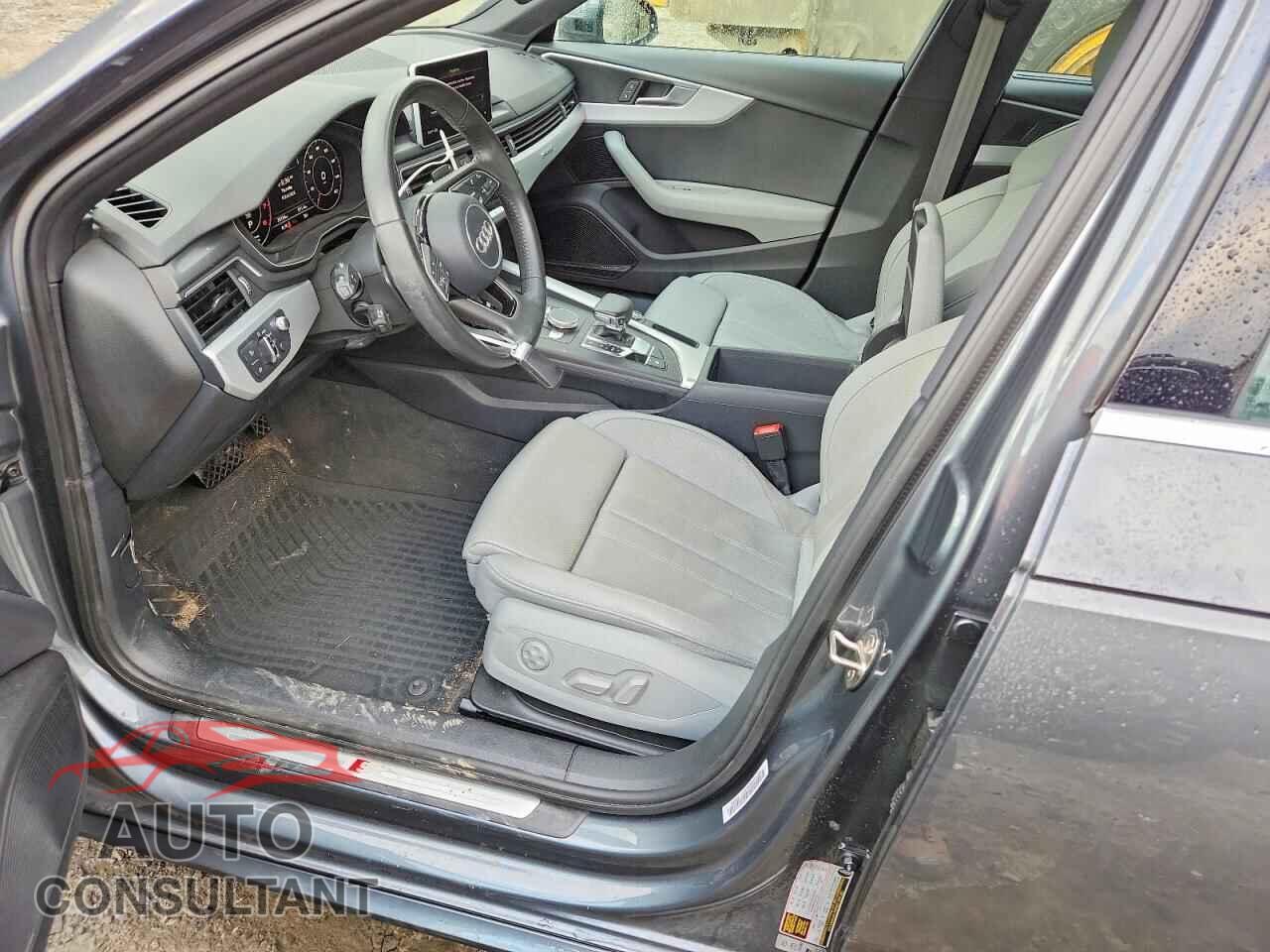AUDI A4 2017 - WAUFNAF41HN034150