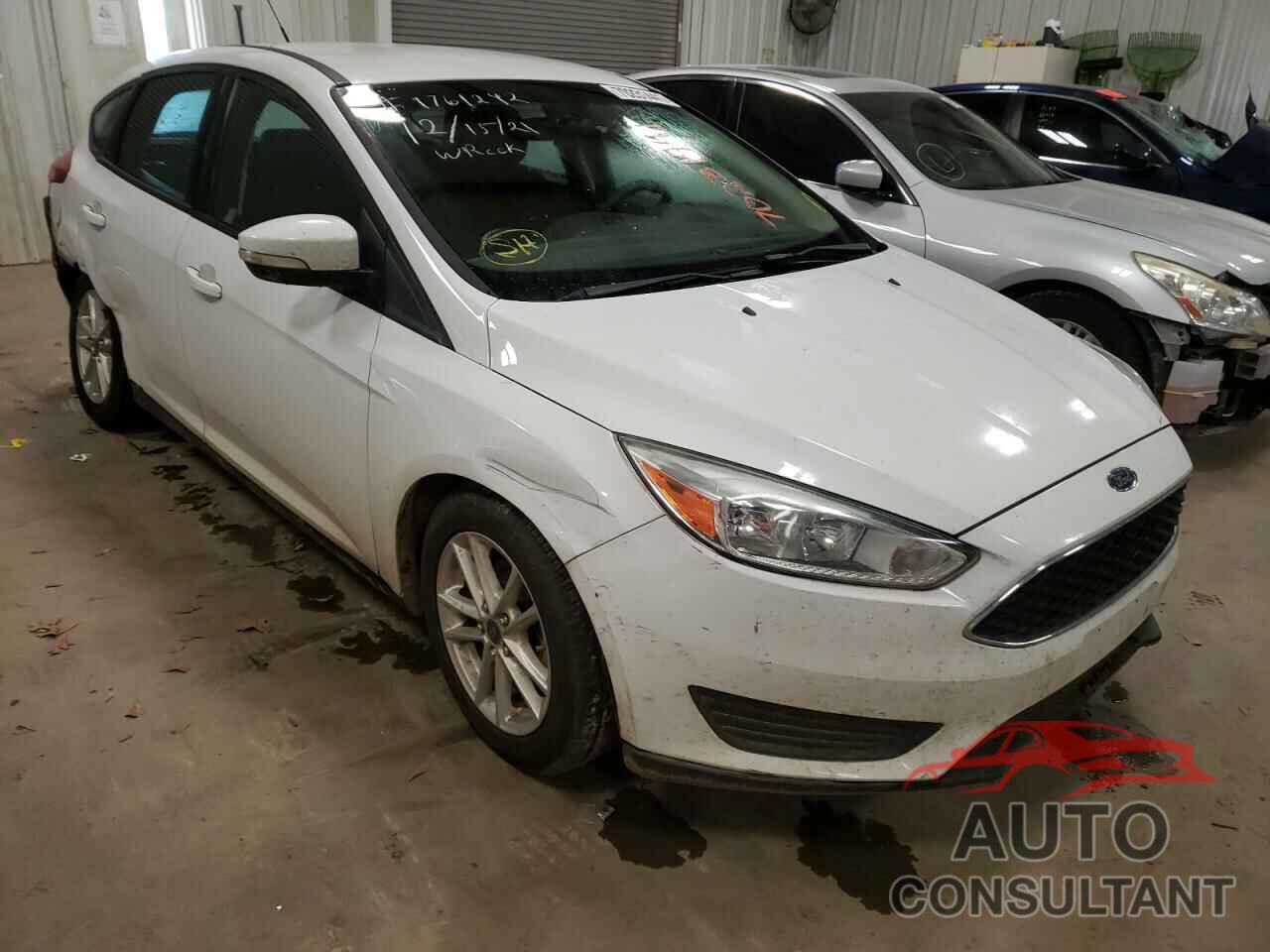 FORD FOCUS 2016 - 1FADP3K22GL268172